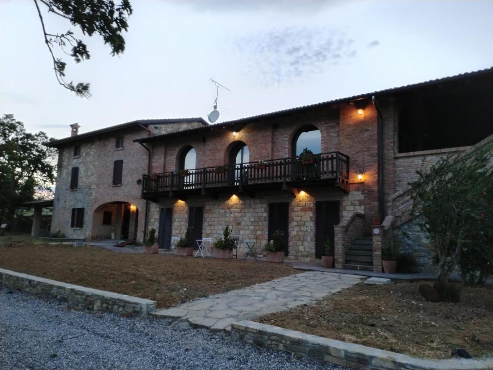 Agriturismo Cergallina Vernasca Exteriör bild